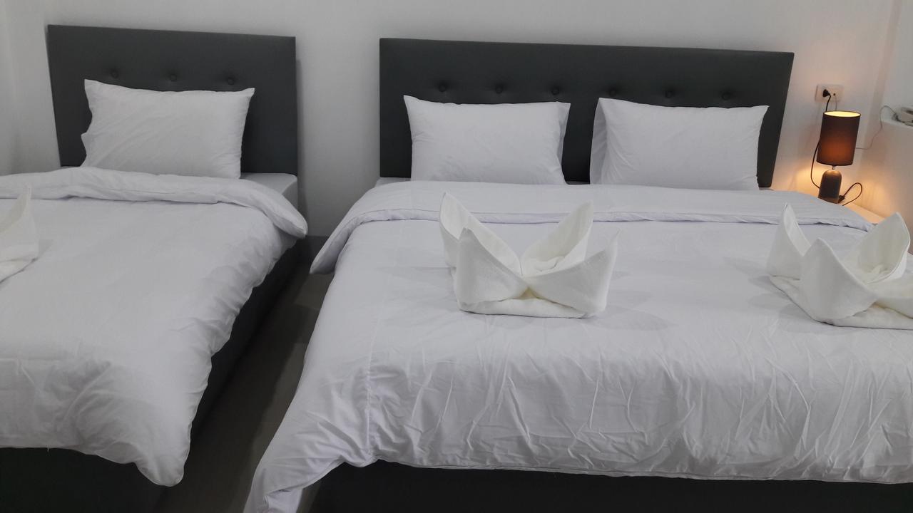 Dk Grand Hotel Чантабури Екстериор снимка